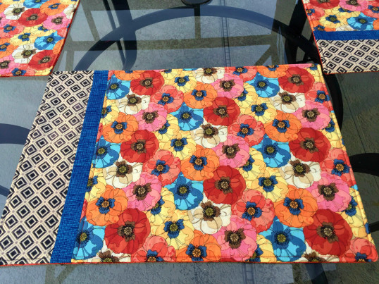 Autumn 2018 modern posey placemat