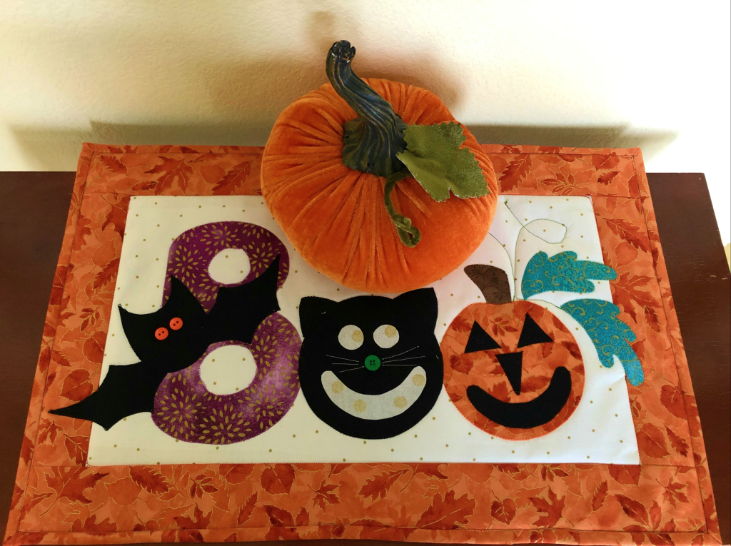 quilted Halloween mini quilt