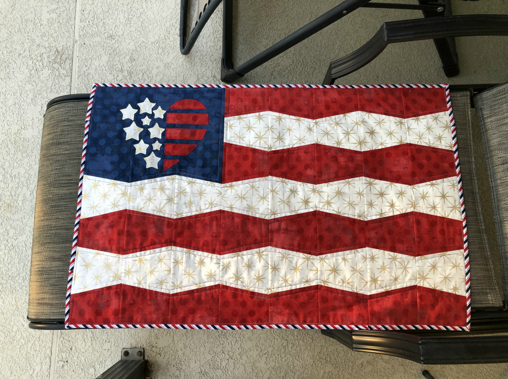 patriotic flag tumbler quilt finished